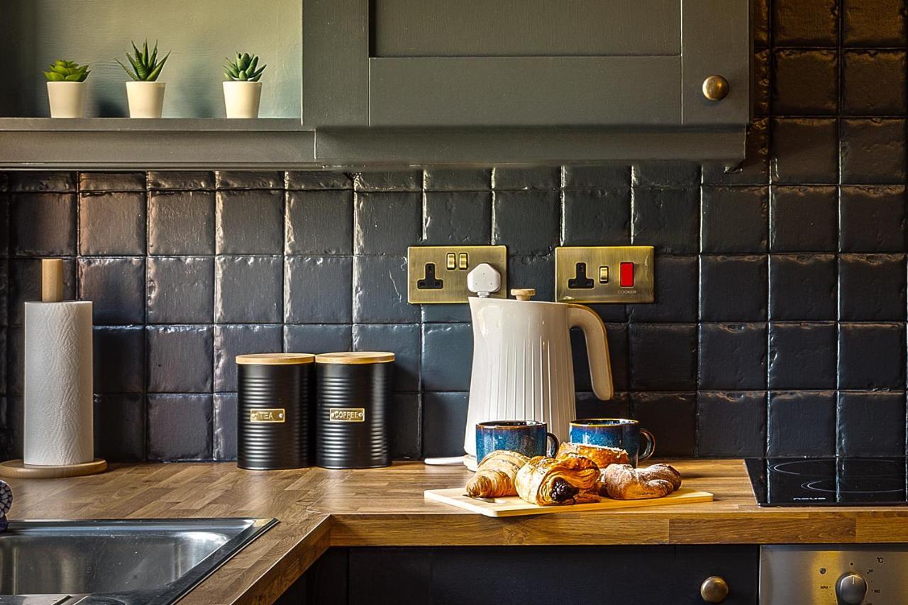 Stylish Romantic Country Escape Near Chester Christleton Exteriör bild