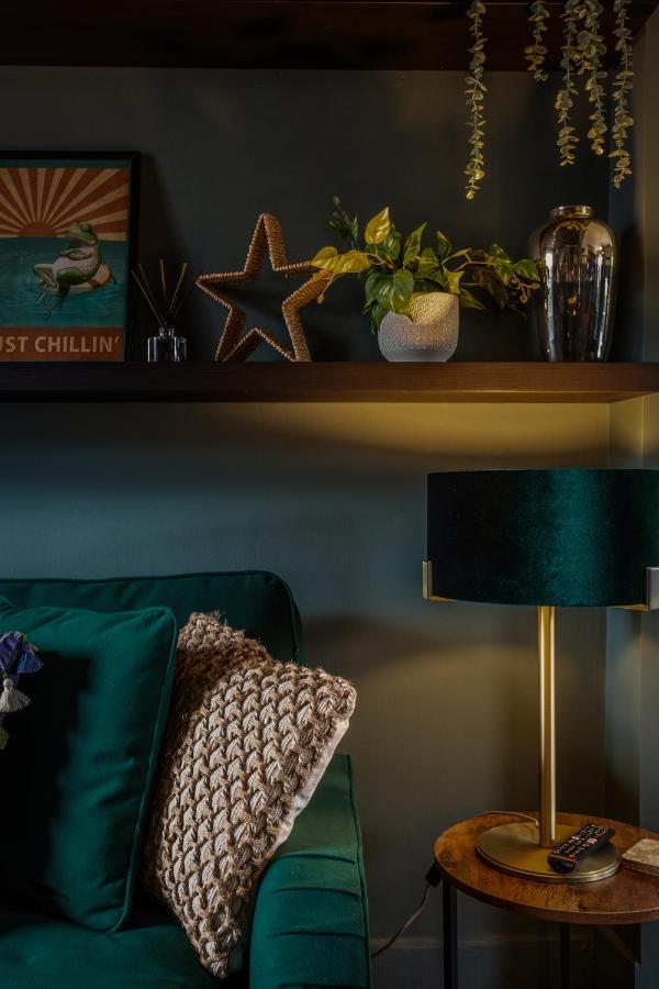 Stylish Romantic Country Escape Near Chester Christleton Exteriör bild